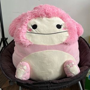 NWT 24” Brina Bigfoot Squishmallow